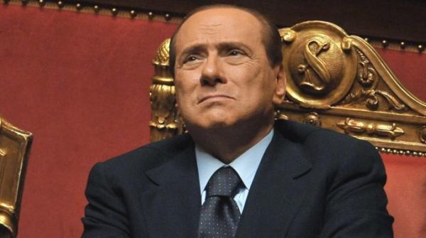 L'Italia acclama Silvio Berlusconi