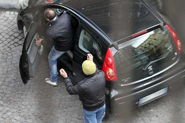 parcheggiatori abusivi parcheggiatori abusivi
