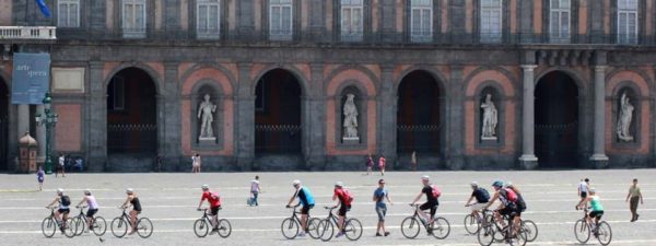 Bike Naples, il primo progetto per visitare Napoli a bordo di una bici