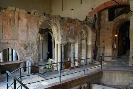 Basiliche Paleocristiane di Cimitile_tomba San Felice