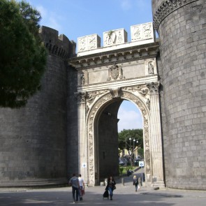 Porta capuana