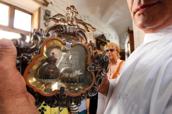 NAPOLI MIRACOLO DI SANTA PATRIZIA