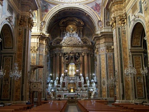Arte e fede, il presepe napoletano in mostra alla chiesa del Gesù Vecchio