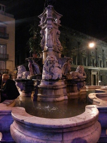 Fontana Monteoliveto ripulita
