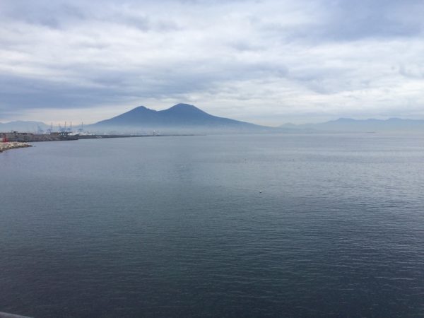 Vesuvio, Napoli