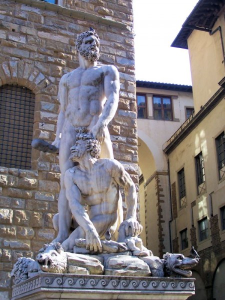 Ercole e Caco, di Baccio Bandinelli, piazza della Signoria, Firenze