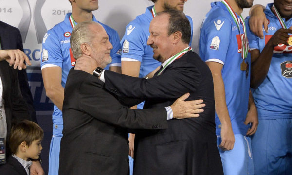 Il Napoli perde un allenatore ma trova un alleato, Benitez lascia il Napoli senza rancore