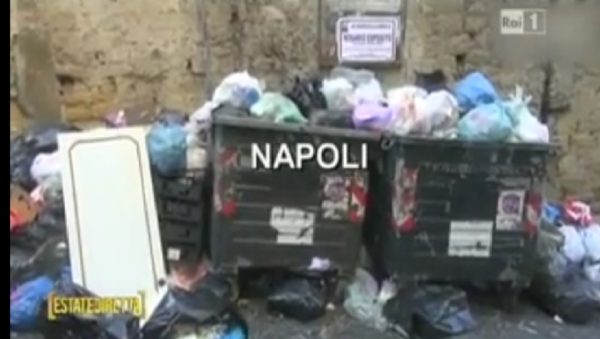 Servizio Rai sui rifiuti a Napoli