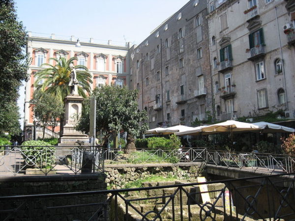 Piazza Bellini