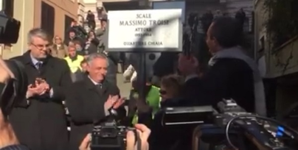 scale massimo troisi scale massimo troisi