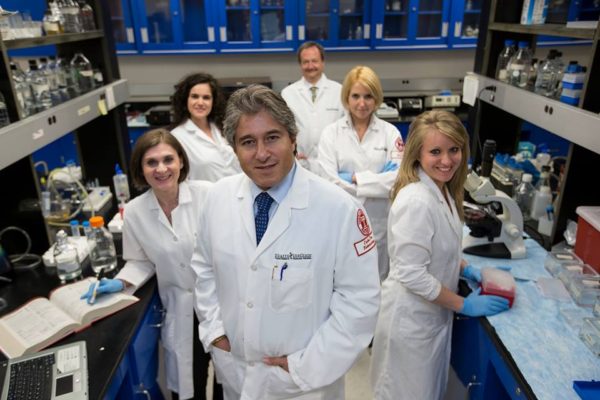 Il Prof. Antonio Giordano e il suo team