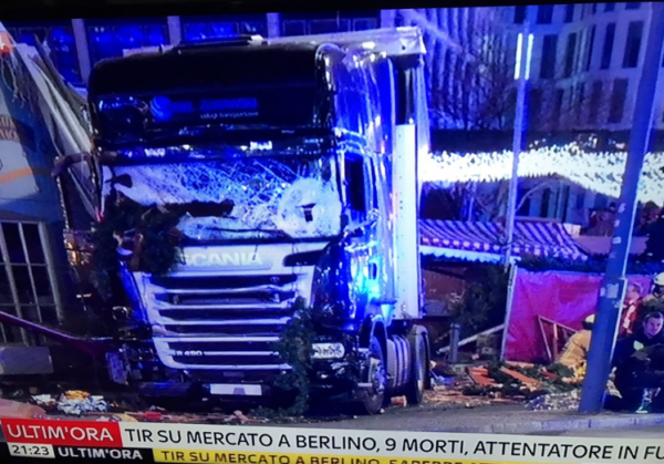 attentato-berlino-camion