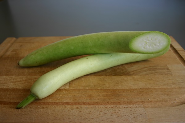 Zucca lunga verde