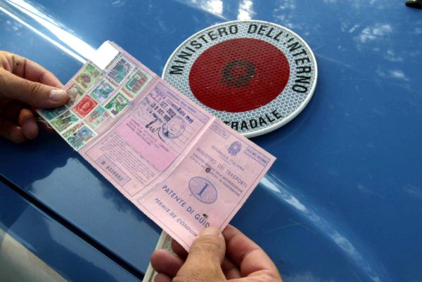 patenti truccate caserta