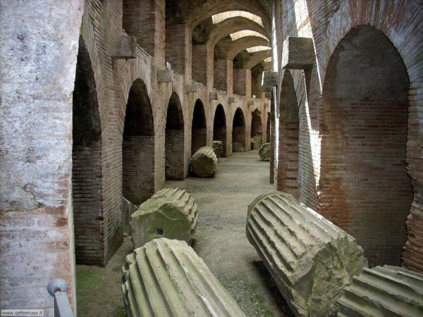 Cunicoli dell'Anfiteatro Flavio di Pozzuoli