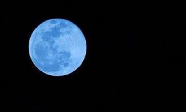 halloween luna blu