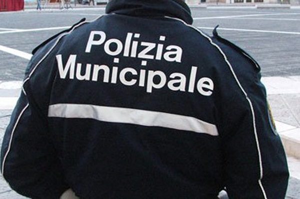 polizia municipale, Piazza Garibaldi
