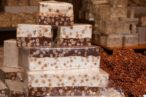 nola torrone festa