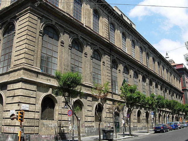 Accademia delle Belle Arti molestie