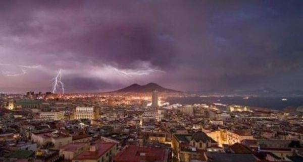 temporale napoli