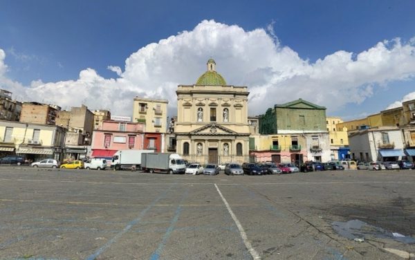 Piazza Mercato a Napoli