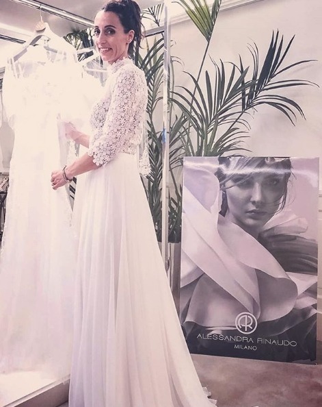 elisa di francisca sposa ischia