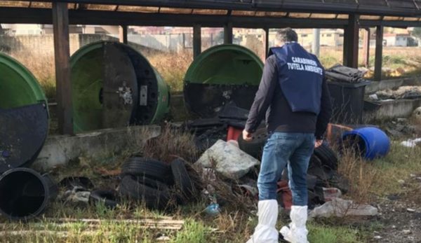 discarica terra fuochi