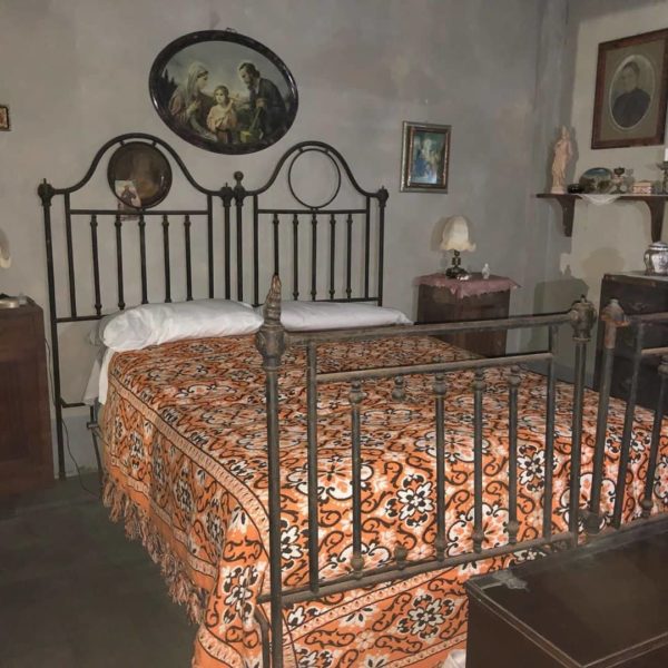 set l'amica geniale set l'amica geniale