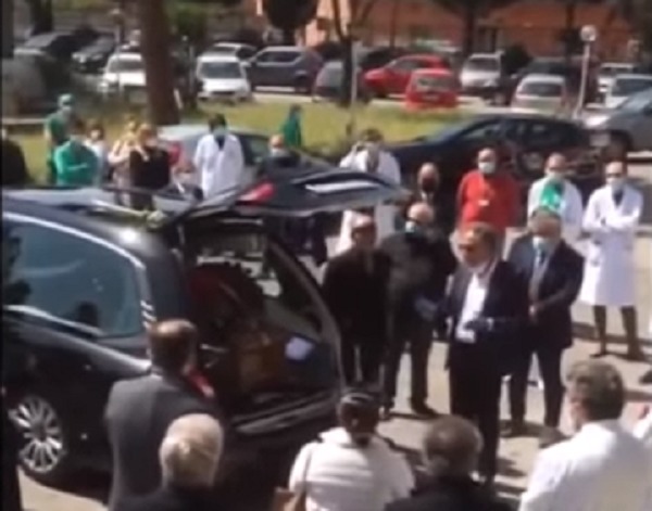 Coronavirus funerale sindaco