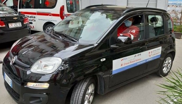 Croce Rossa Italiana auto rubata