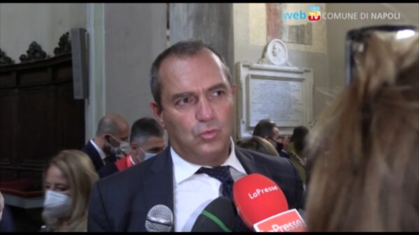 luigi de magistris san gennaro