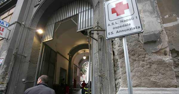 aggressione ospedale annunziata