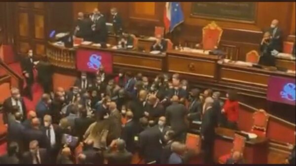 assembramenti in senato