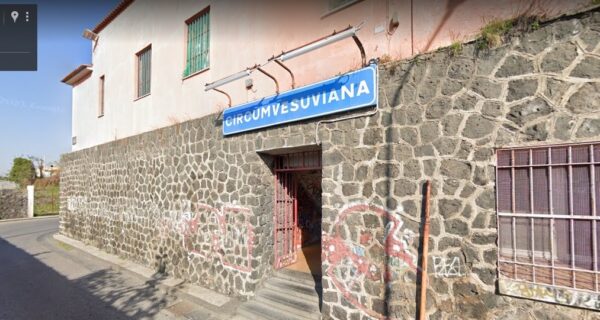 stazione circumvesuviana via sant'antonio torre del greco