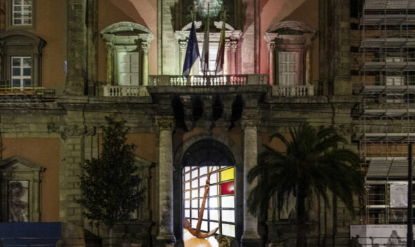 chiuso hub museo madre