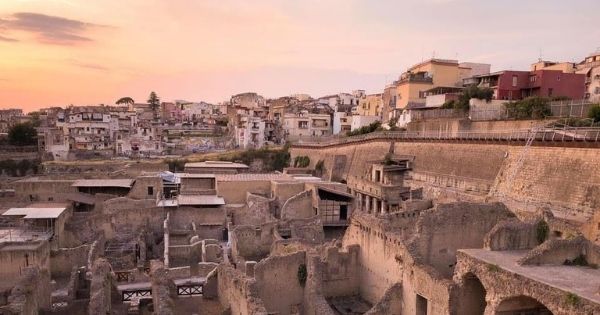 affresco trafugato Ercolano