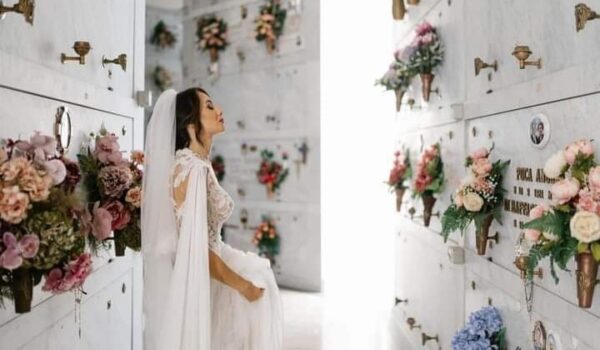 sposa cimitero