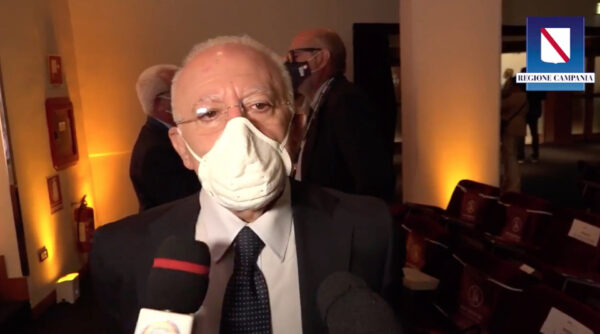 de luca non vaccinati