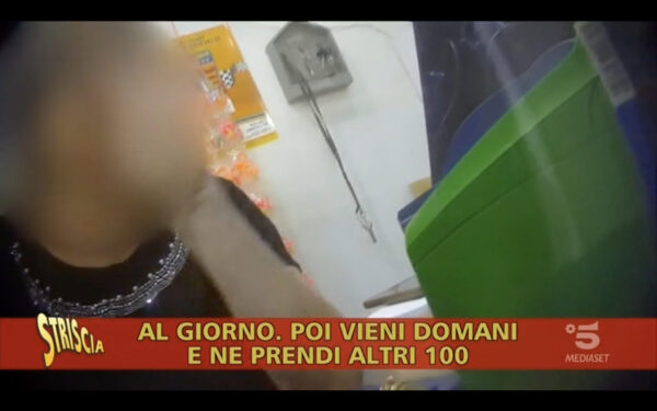 tabaccaio napoli reddito di cittadinanza