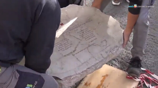 lapide falcone borsellino napoli