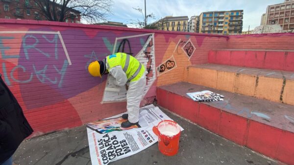 rimozione scritte murale noemirimozione scritte murale noemi