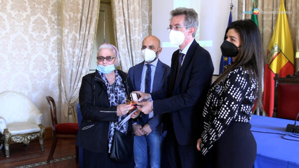 consegna case comune di napoli