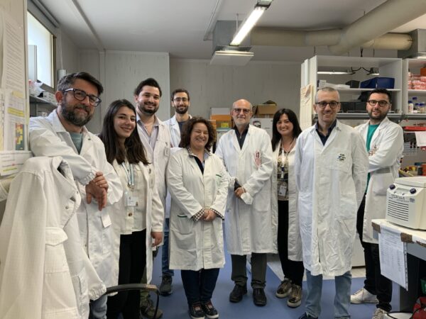 Laboratorio genetica ceinge ricerca covid geni