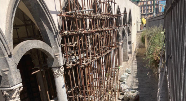 ripulita chiesa incoronata