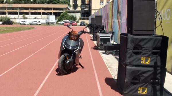 motorino stadio collana