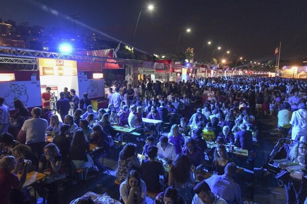 pizzerie village napoli 