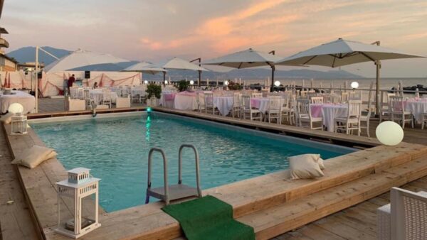 Lavela Beach Club