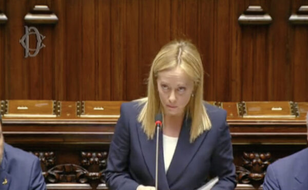 giorgia meloni fiducia camera