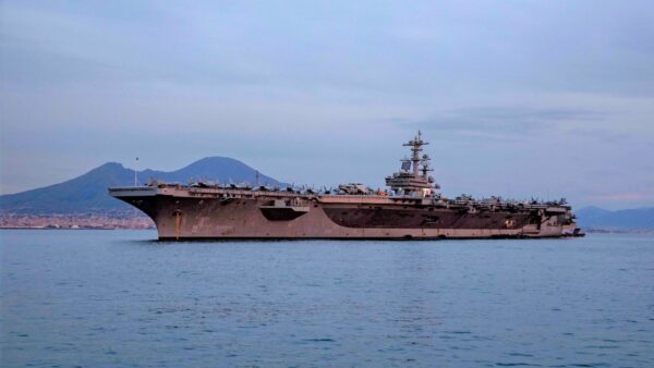 napoli portaerei bush