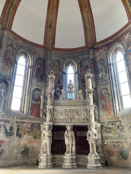La Chiesa di San Giovanni a carbonara restaurata e riaperta